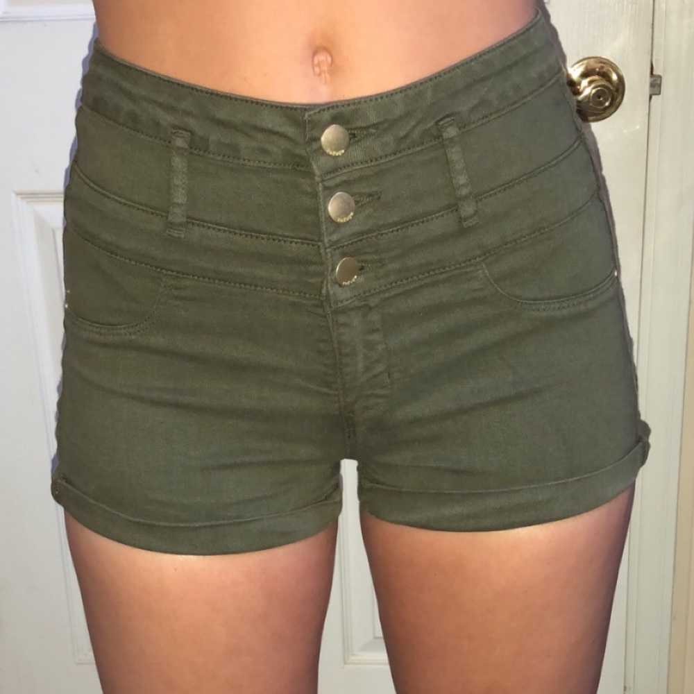 olive green refuge high waisted shorts